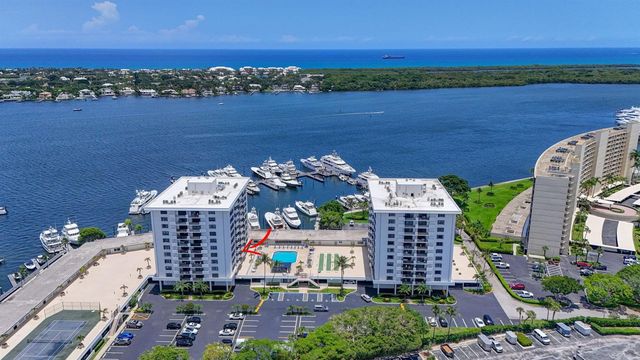1208 Marine Way 205, North Palm Beach, FL 33408