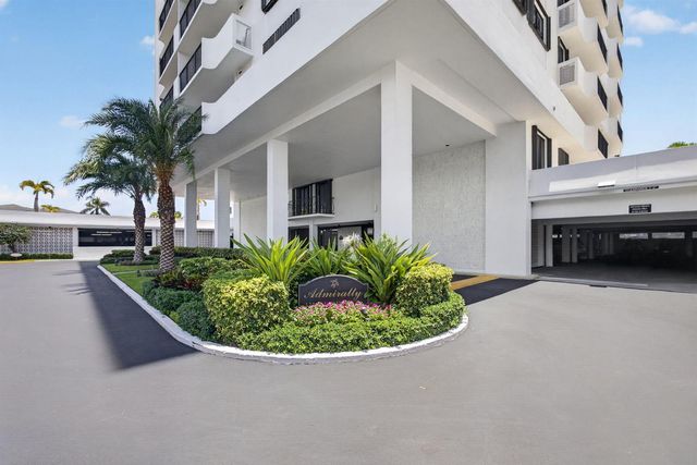 1208 Marine Way 205, North Palm Beach, FL 33408