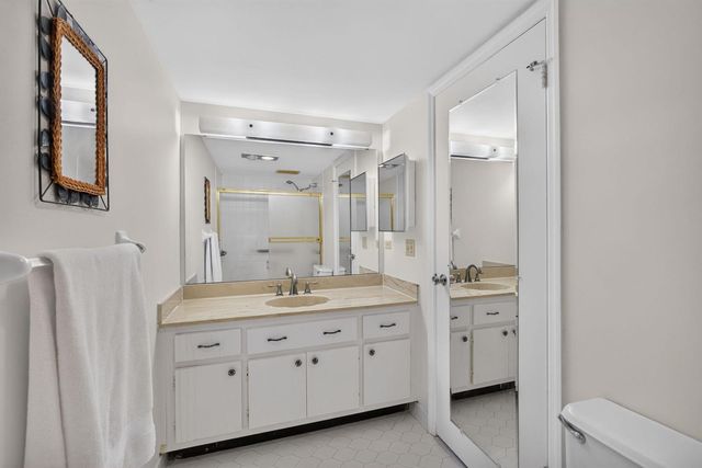 1208 Marine Way 205, North Palm Beach, FL 33408