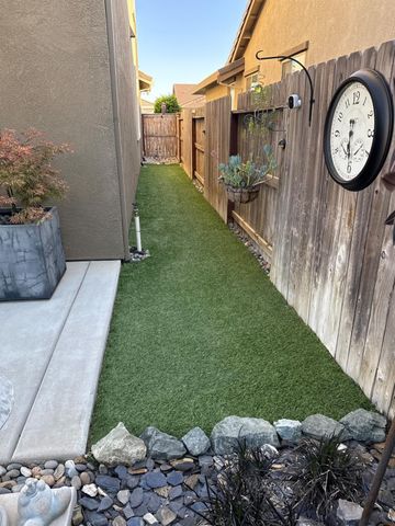 12710 Solsberry Way, Rancho Cordova, CA 95742