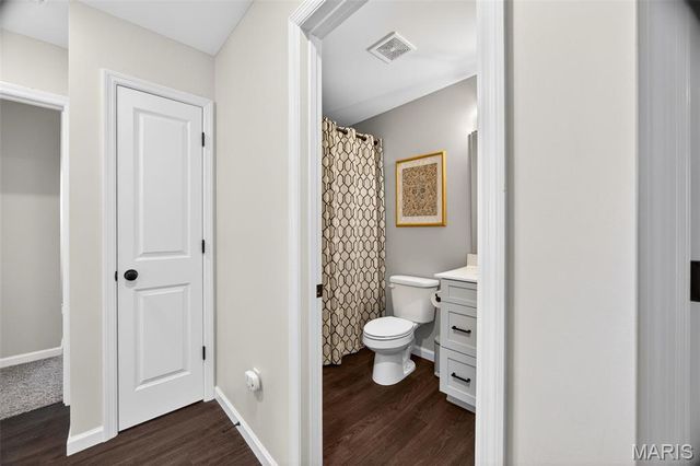 557 Lakewood Drive, Moscow Mills, MO 63362