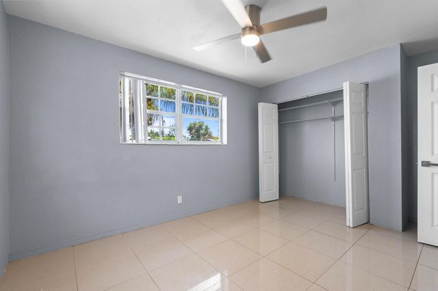 528 NE 20TH Avenue NE, Boynton Beach, FL 33435