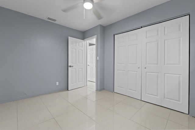 528 NE 20TH Avenue NE, Boynton Beach, FL 33435