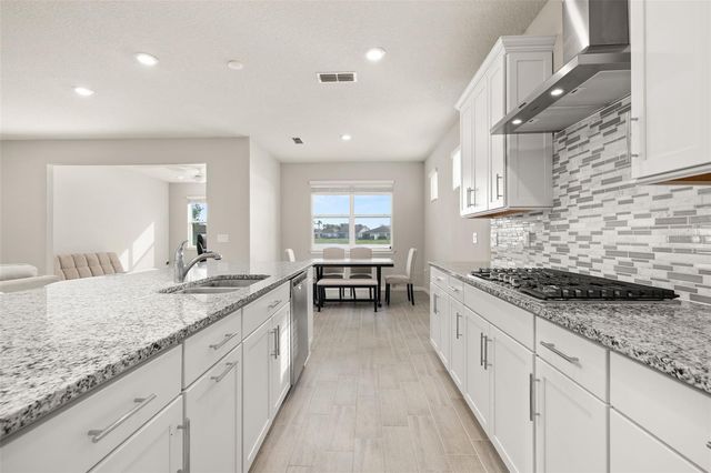 6129 BLUE POND WAY, St Cloud, FL 34771