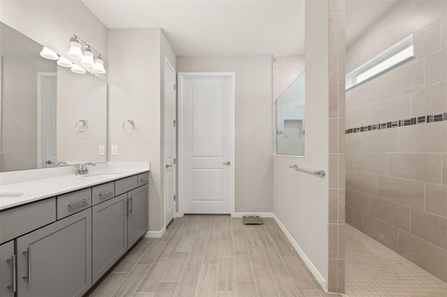 6129 BLUE POND WAY, St Cloud, FL 34771