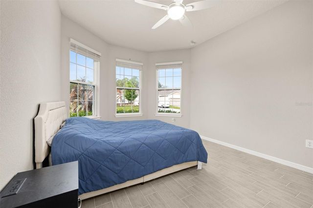 6129 BLUE POND WAY, St Cloud, FL 34771