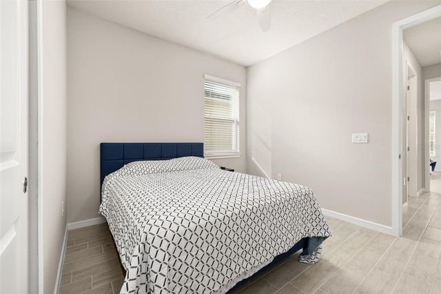 6129 BLUE POND WAY, St Cloud, FL 34771