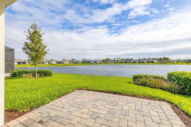 6129 BLUE POND WAY, St Cloud, FL 34771