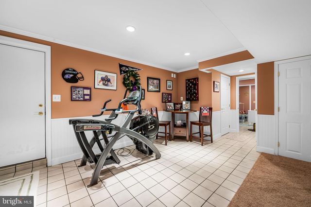 5 HURST OAK COURT, Baltimore, MD 21236