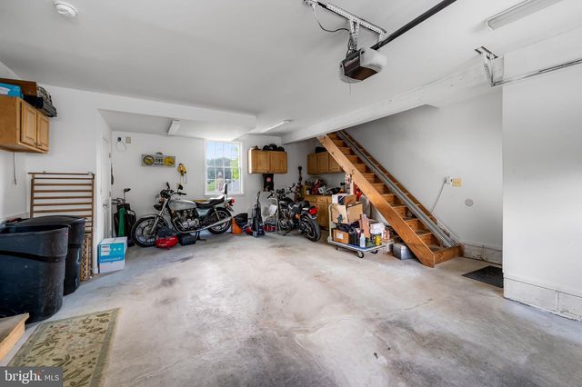 5 HURST OAK COURT, Baltimore, MD 21236