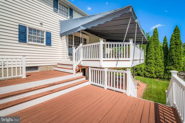 5 HURST OAK COURT, Baltimore, MD 21236