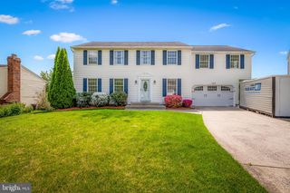 5 HURST OAK COURT, Baltimore, MD 21236