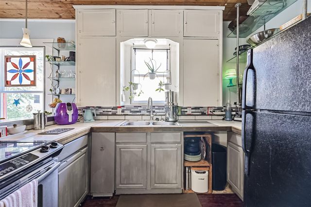 5005 Avenue N Rear, Galveston, TX 77551