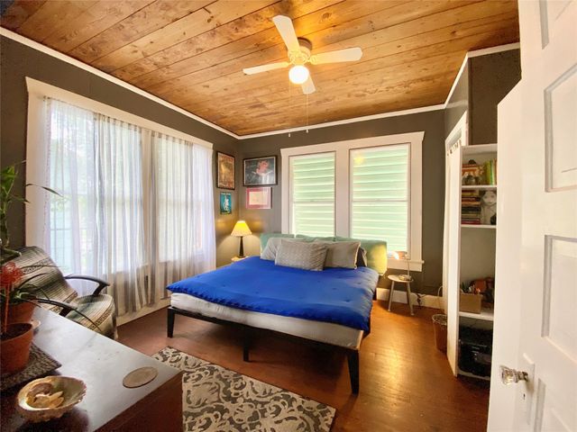 5005 Avenue N Rear, Galveston, TX 77551