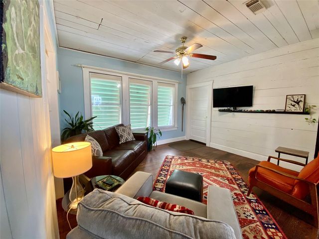 5005 Avenue N Rear, Galveston, TX 77551
