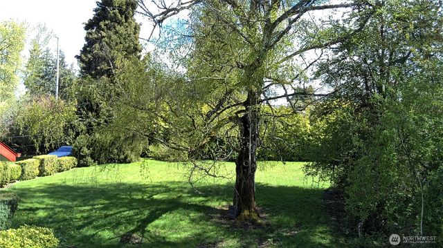 8818 E D Street, Tacoma, WA 98445