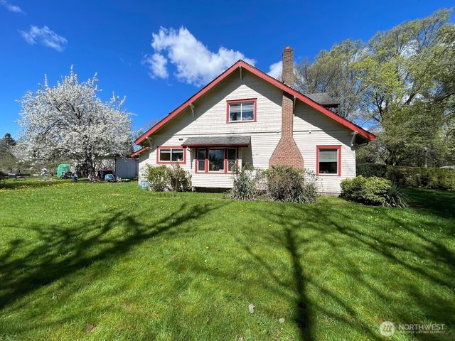 8818 E D Street, Tacoma, WA 98445