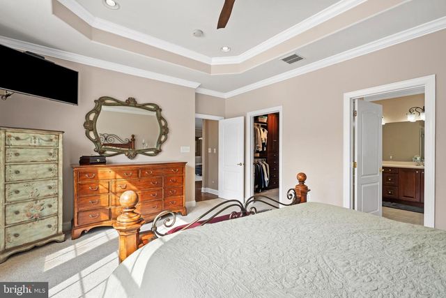 2 MONACO DR, Hamilton, NJ 08691