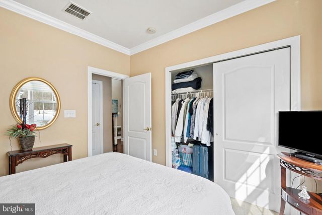 2 MONACO DR, Hamilton, NJ 08691