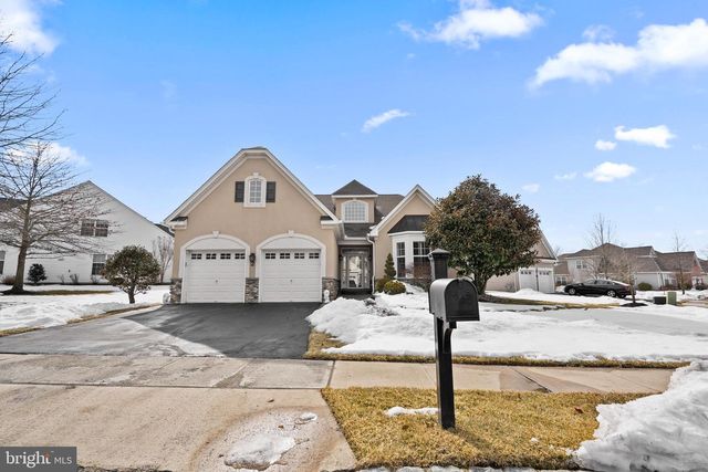 2 MONACO DR, Hamilton, NJ 08691