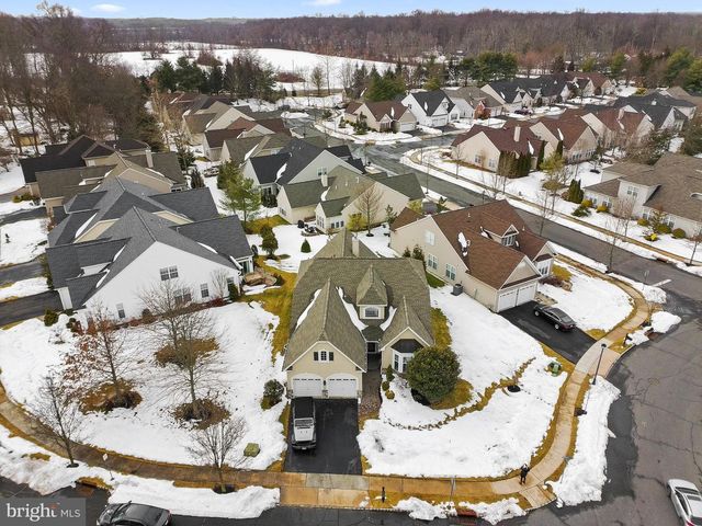 2 MONACO DR, Hamilton, NJ 08691