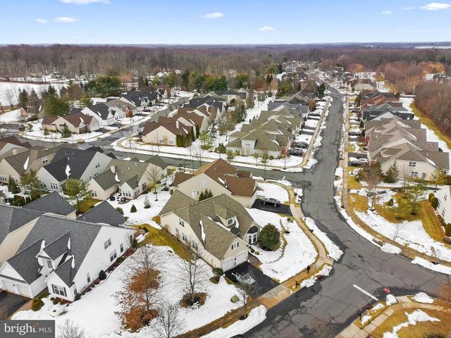 2 MONACO DR, Hamilton, NJ 08691