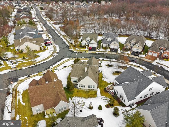 2 MONACO DR, Hamilton, NJ 08691