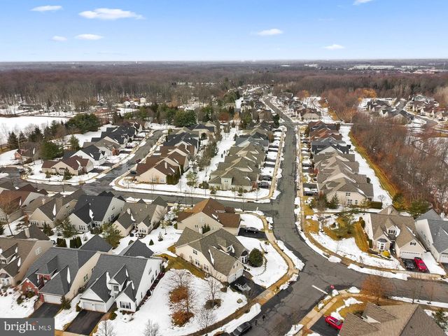 2 MONACO DR, Hamilton, NJ 08691