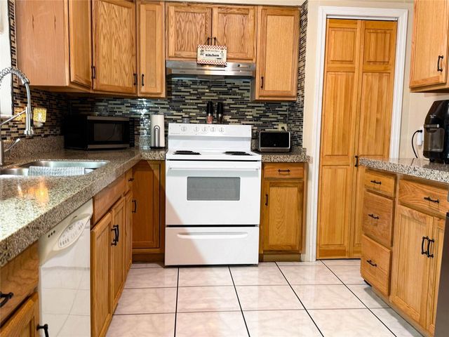 620 GLENDALE STREET, Starke, FL 32091