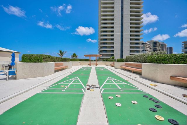 5510 N Ocean Drive 17d, Singer Island, FL 33404
