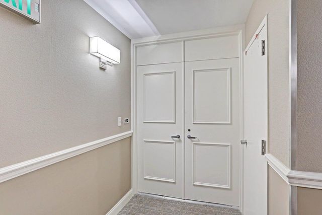 5510 N Ocean Drive 17d, Singer Island, FL 33404