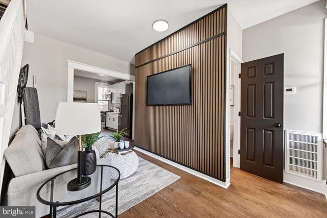 1358 HOMESTEAD ST, Baltimore, MD 21218