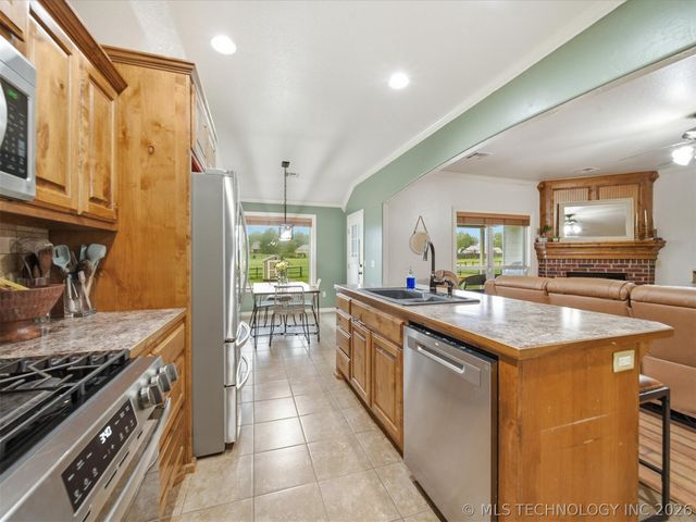13690 N 113th East Avenue, Collinsville, OK 74021