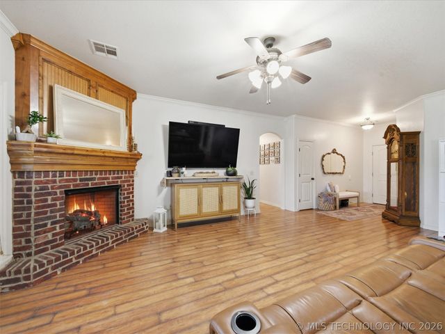 13690 N 113th East Avenue, Collinsville, OK 74021