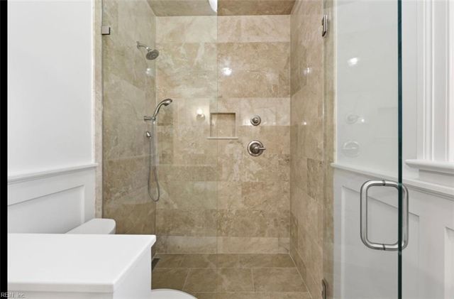 1005 Bay Colony DR, Virginia Beach, VA 23451