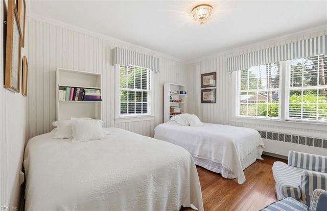 1005 Bay Colony DR, Virginia Beach, VA 23451