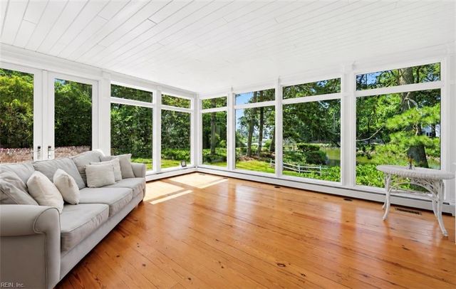 1005 Bay Colony DR, Virginia Beach, VA 23451