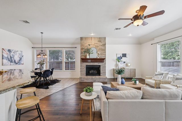 2950 James Parker LN, Round Rock, TX 78665