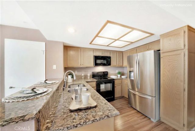 104 S Cross Creek Road M, Orange, CA 92869