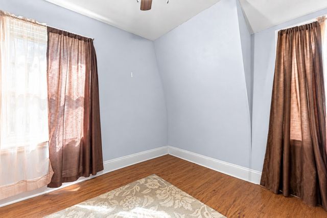 127 Rotch St, New Bedford, MA 02740