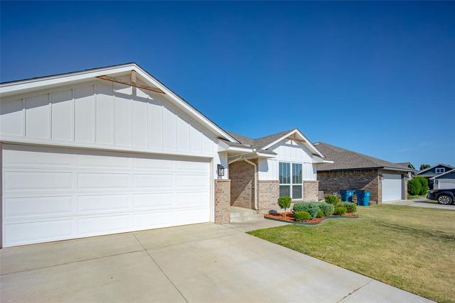1731 Gladington Court, Newcastle, OK 73065