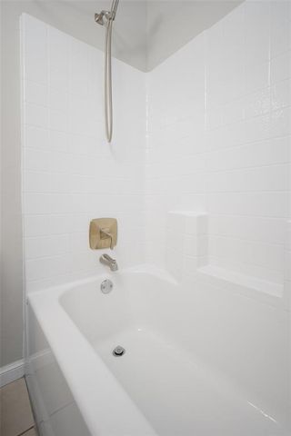 1731 Gladington Court, Newcastle, OK 73065