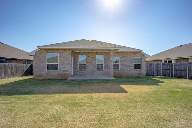 1731 Gladington Court, Newcastle, OK 73065