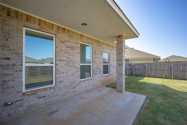 1731 Gladington Court, Newcastle, OK 73065
