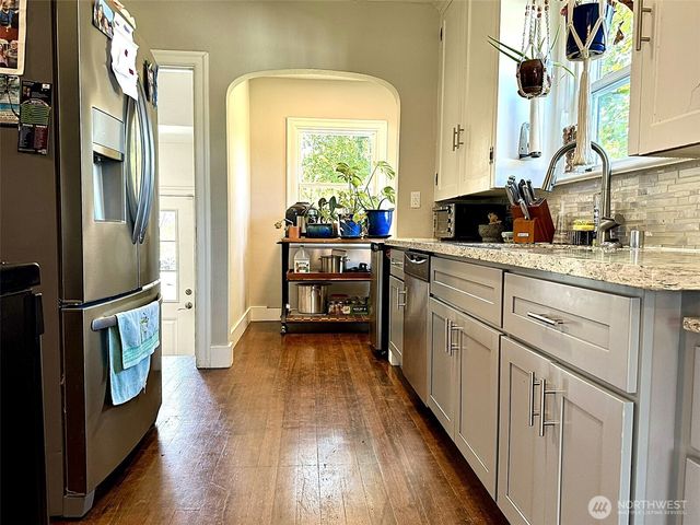 14124 6th Avenue E, Tacoma, WA 98445