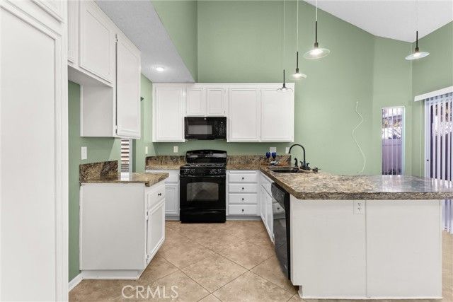 5891 Riviera, Banning, CA 92220