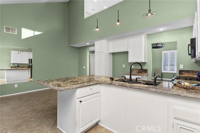 5891 Riviera, Banning, CA 92220