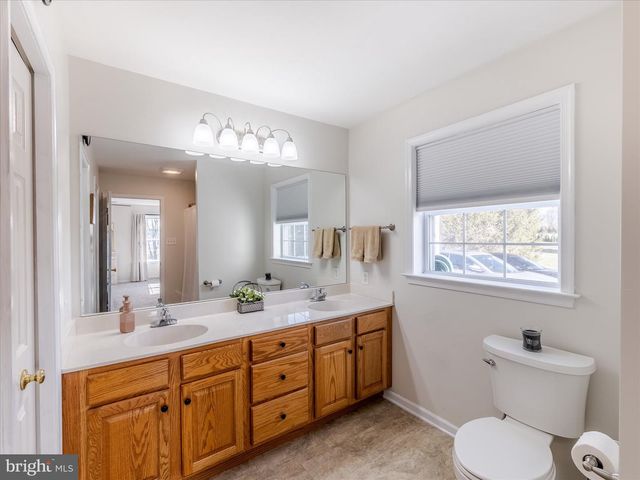 420 FAIRVIEW RD, New Providence, PA 17560