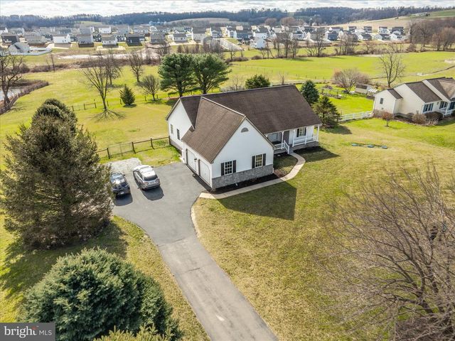 420 FAIRVIEW RD, New Providence, PA 17560