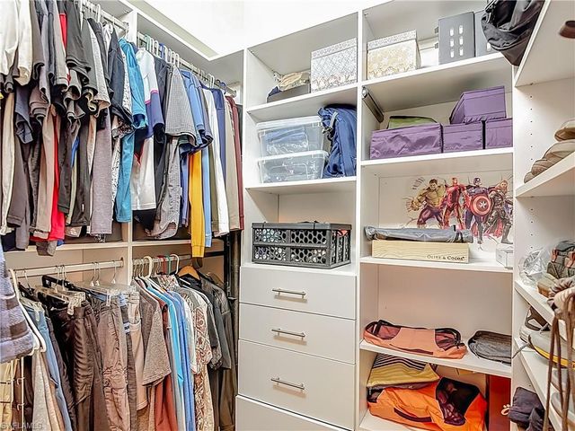 4240 5th AVE SW, Naples, FL 34119